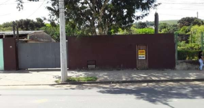 Casa com 6 quartos à venda no Cristal, Porto Alegre 