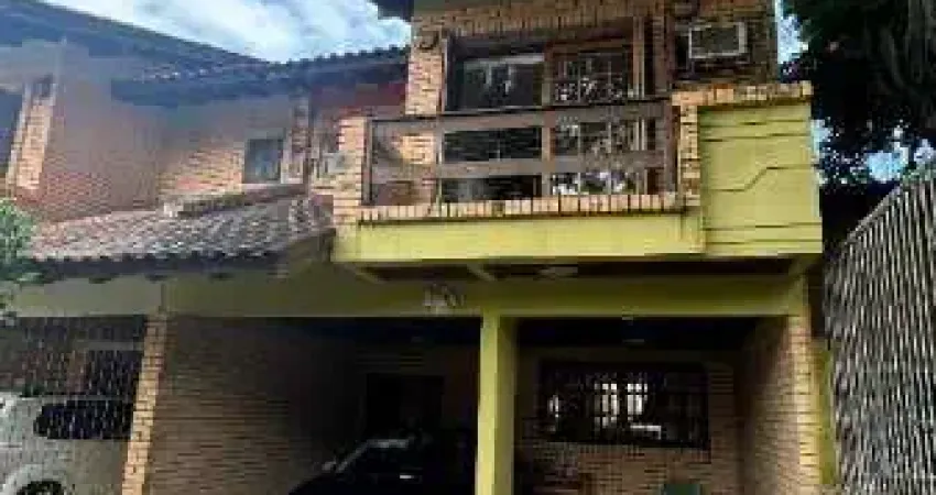 Casa com 3 quartos à venda no Jardim Isabel, Porto Alegre 