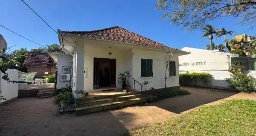 Casa com 4 quartos à venda na Tristeza, Porto Alegre