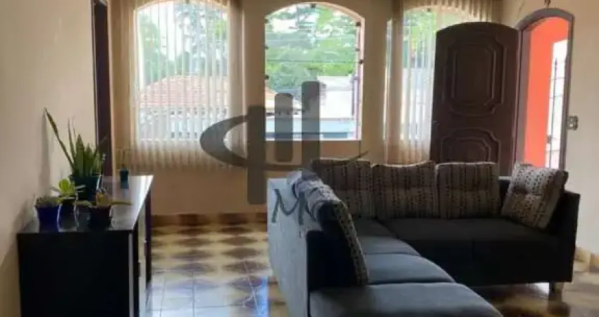 Casa com 4 quartos à venda na Rua Nestor Moreira, Cerâmica, São Caetano do Sul