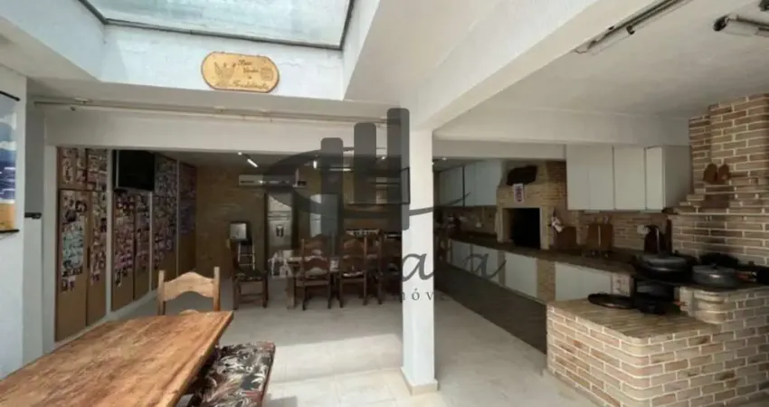 Casa com 3 quartos à venda na Avenida Vital Brasil Filho, Olímpico, São Caetano do Sul