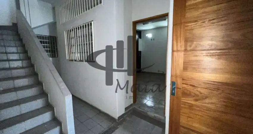 Casa com 8 quartos para alugar na CASTRO ALVES, R, Cerâmica, São Caetano do Sul