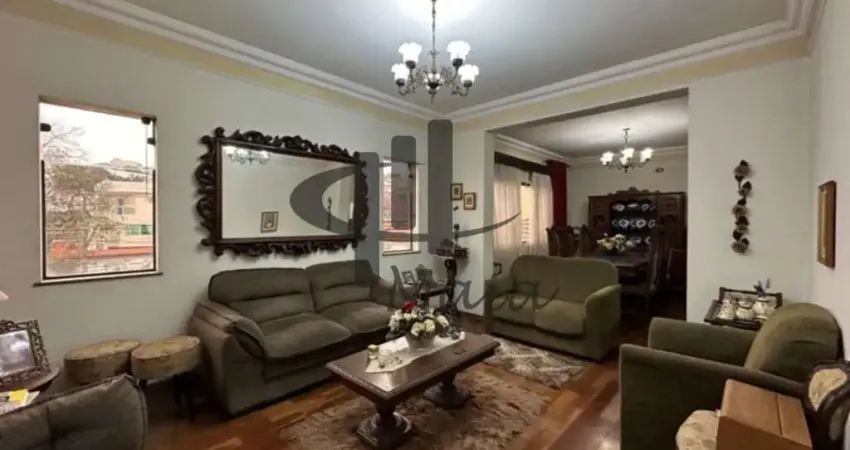 Casa com 5 quartos à venda na TIJUCUSSU, AV, Olímpico, São Caetano do Sul