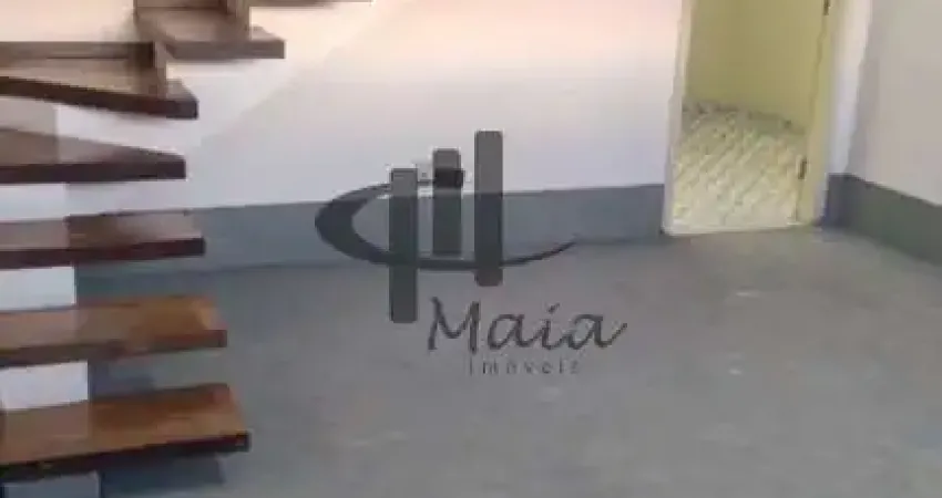 Casa com 3 quartos para alugar na Rua Castro Alves, Cerâmica, São Caetano do Sul