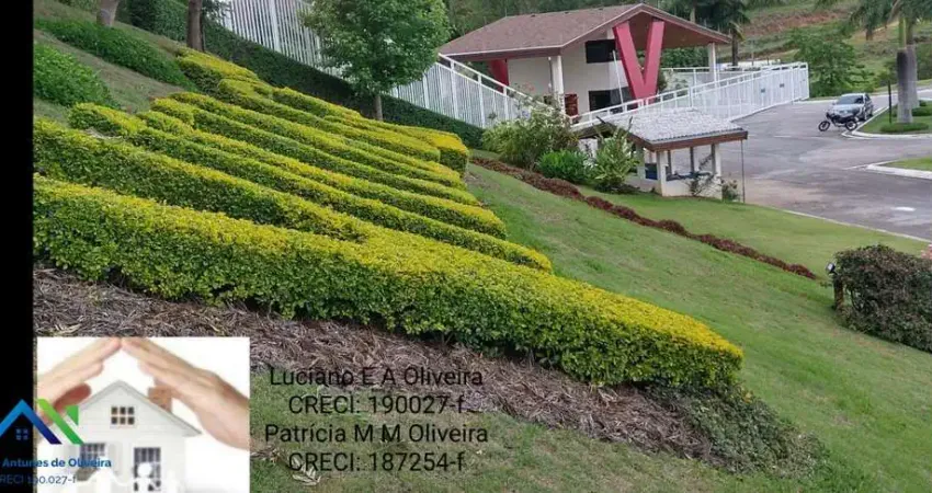 Terreno à 30 min de Caraguatatuba no Cond Village Parahybuna