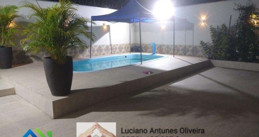 Excelente casa na praia c/ 4 quartos e piscina em São Sebastião