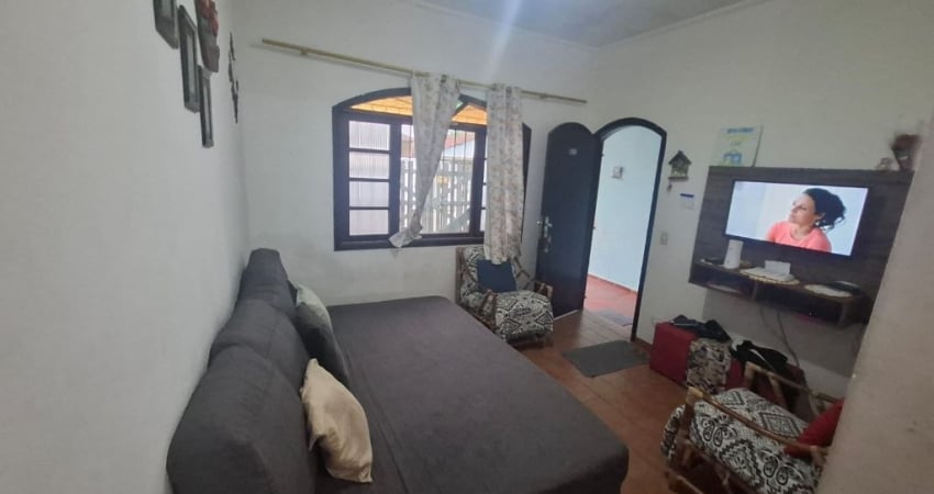 Casa no Bairro Cidade de Anchieta ( centro )