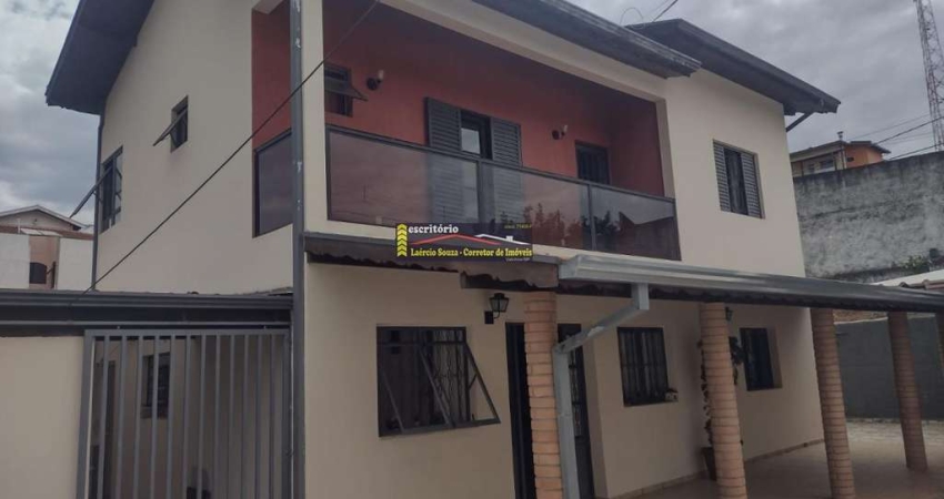 Casa Venda em Valinhos SP, 427m² terreno e 269m² área construída, Documentação 100% para financiamento bancário