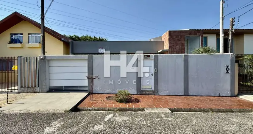 Casa com 3 quartos à venda na Rua Izahia Cecin Calixto, 35, Cajuru, Curitiba
