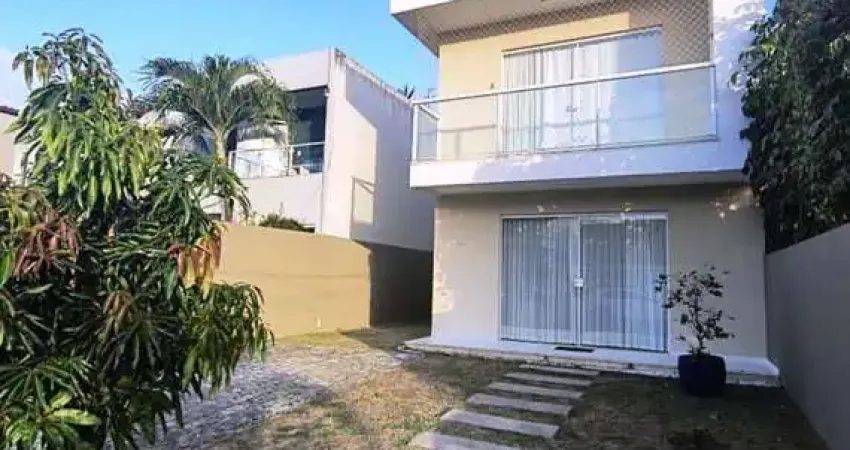 4 quartos com 254 m² de terreno e condomínio com infraestrutura.