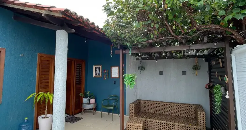 Casa em condomínio fechado com 2 quartos à venda na Estrada Guajiru, 500, Guajerú, Fortaleza
