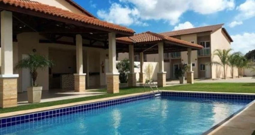 Casa duplex com 02 quartos sendo 01 suíte à venda em Messejana | Parque Verde