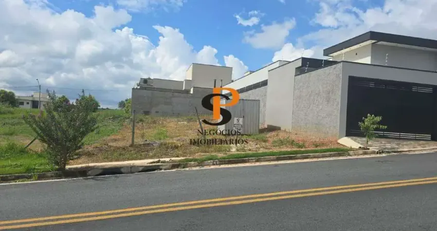 TERRENO PLANO À VENDA - RESIDENCIAL JATOBÁS - VINHEDO/SP