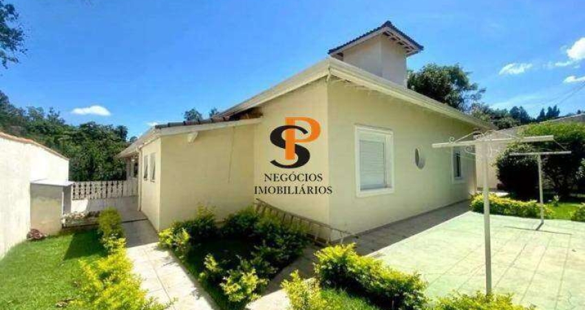 Casa à Venda no Condomínio Estância Marambaia em Vinhedo/SP
