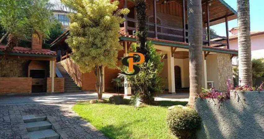 Casa à Venda no Condomínio Estância Marambaia em Vinhedo/SP
