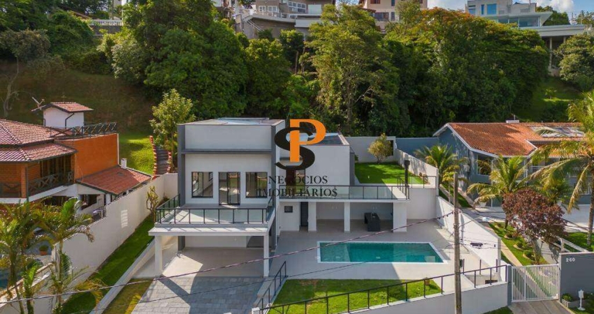 Casa à Venda no Condomínio Estância Marambaia em Vinhedo/SP