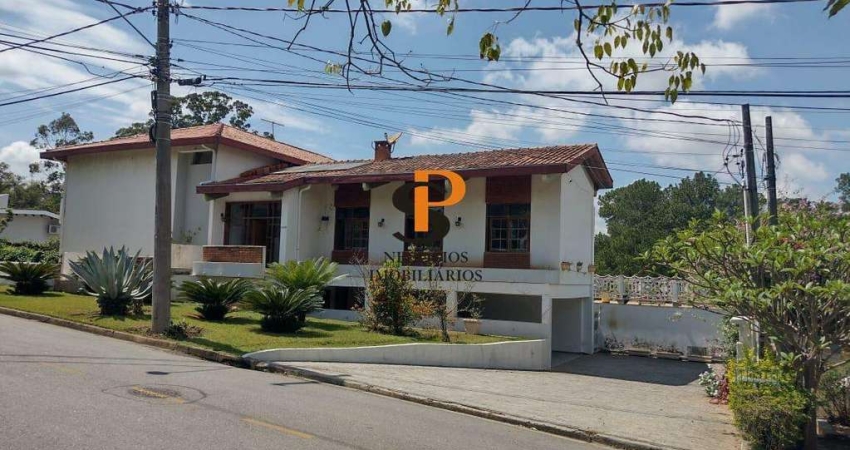 Casa à Venda no Condomínio Estância Marambaia em Vinhedo/SP