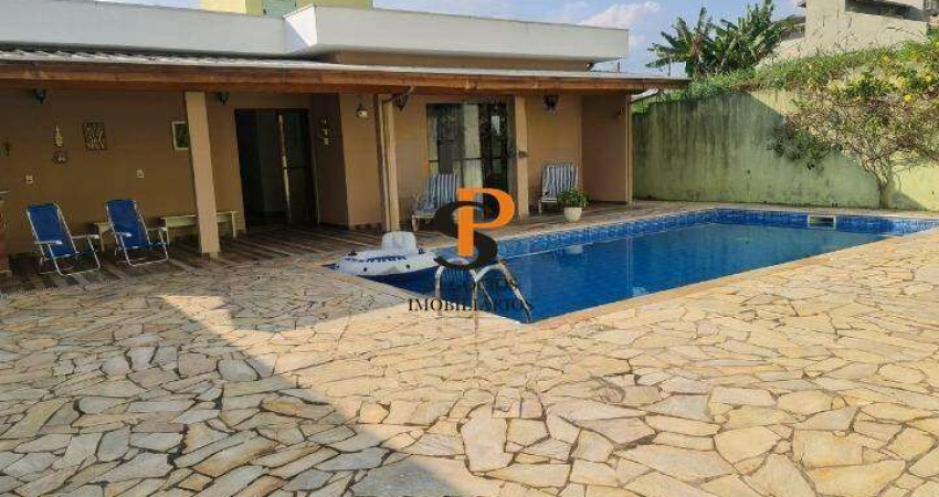 Casa à Venda no Condomínio Picollo Villaggio, Louveira/SP