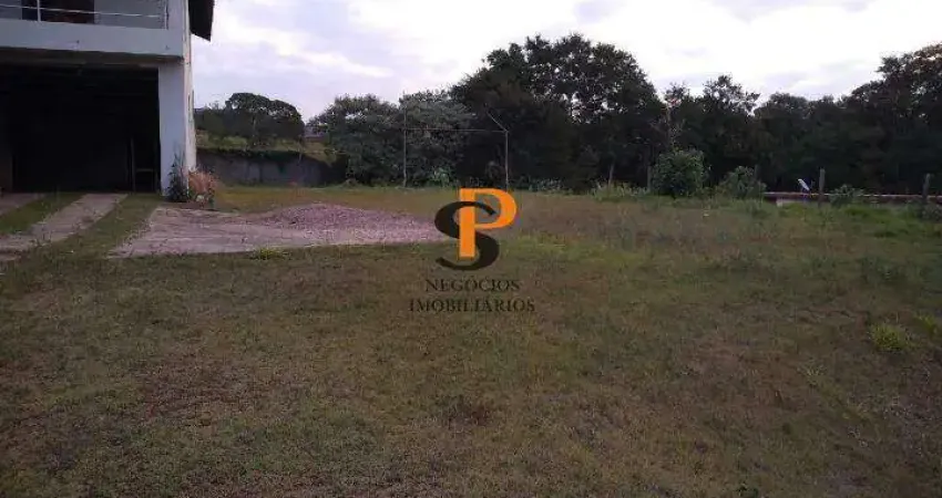Casa à Venda no Condomínio Chácaras do Lago em Vinhedo/SP
