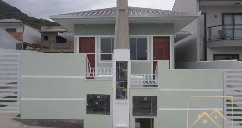 Casa com 2 dormitórios a venda, 50,02 m² por r$ 350.000,00 - forquilhas