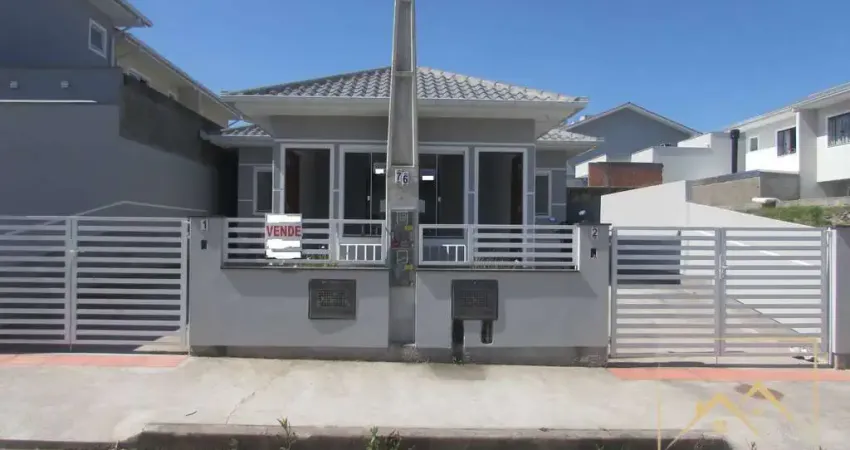 Excelente casa com 2 dormitórios com 62 m² à venda em potecas, são josé/sc