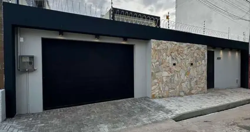 Casa Alto Padrão À Venda Com 4 Suítes - Bairro São José - Juazeiro do Norte/CE