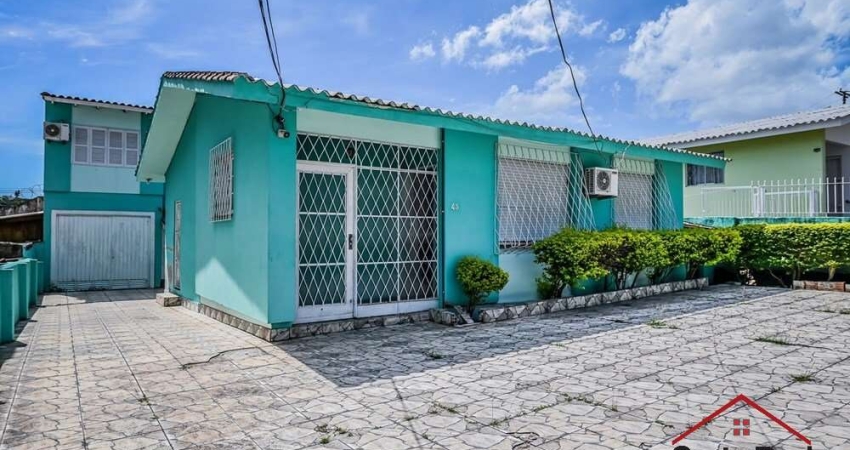 Casa com 3 quartos à venda na Acesso das Rosas, 45, Santa Tereza, Porto Alegre