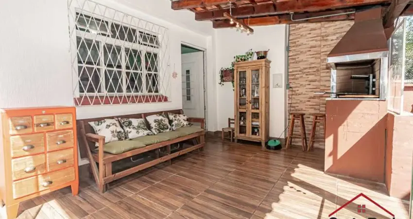 Casa com 3 quartos à venda na Rua João Abbott, 282, Petrópolis, Porto Alegre