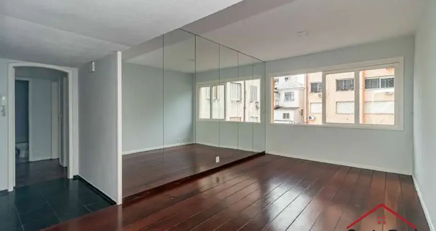 Apartamento com 2 quartos à venda na Rua Duque de Caxias, 1303, Centro Histórico, Porto Alegre