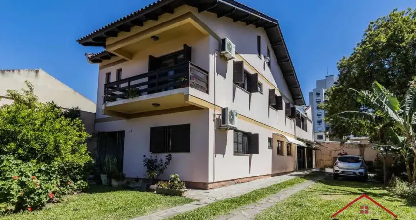 Casa com 3 quartos à venda na Rua Álvaro Guterres, 5, Tristeza, Porto Alegre