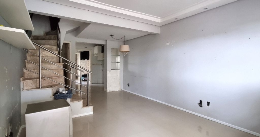 Casa Sobrado em Condomínio com 3 dormitórios, 1 vaga de garagem, bairro Rio Branco, Canoas
