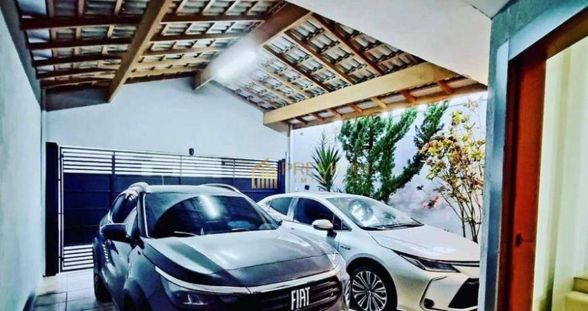 Sobrado com 3 dormitórios à venda, 190 m² por R$ 900.000,00 - Villa Branca - Jacareí/SP