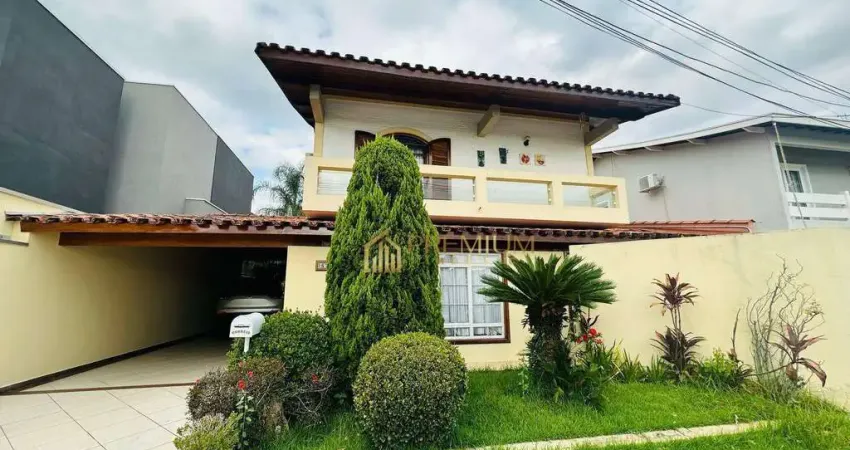 Sobrado com 5 dormitórios à venda, 275 m² por R$ 2.700.000,00 - Jardim das Colinas - São José dos Campos/SP