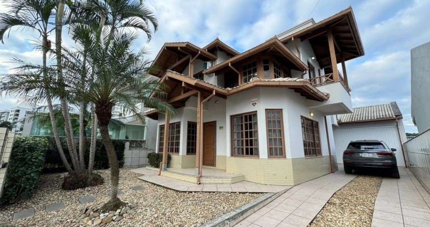 Casa com 4 dormitórios, Pedra Branca - Palhoça/SC