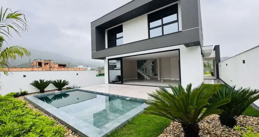 Casa 3 Dormitórios, Sendo 3 Suítes - Reserva da Pedra, 290m²