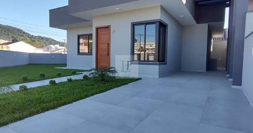 Casa com 3 quartos sendo 1 suíte e SPA com água quente
