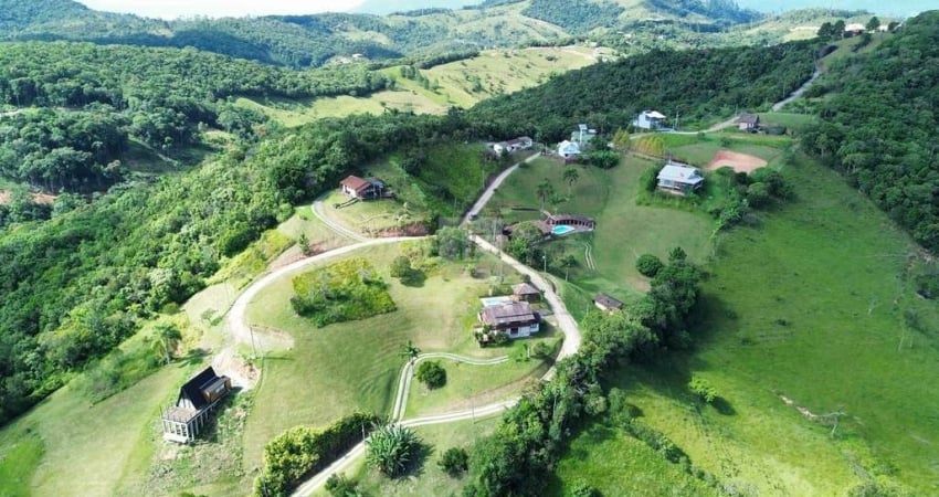 Terreno 400m² em Condomínio fechado, Santo Amaro da Imperatriz