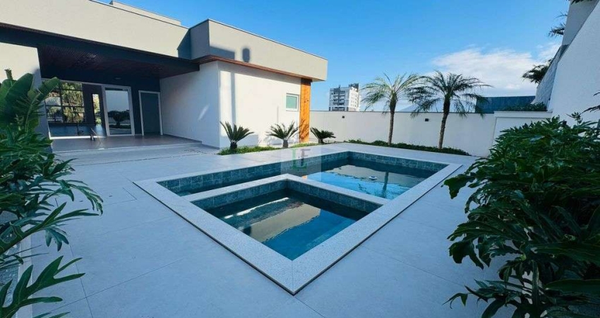 Casa Exclusiva na Pedra Branca - Sofisticação, Conforto e Sustentabilidade