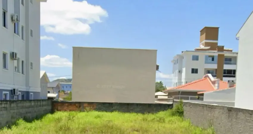Terreno à venda na Rua Jair Coan, 1, Forquilhas, São José