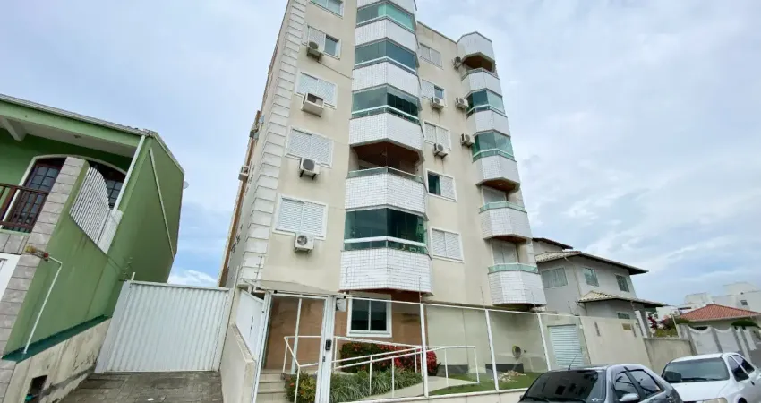 Apartamento com 03 dormitórios, 01 suíte, no bairro nossa senhora do rosário, em são josé/sc