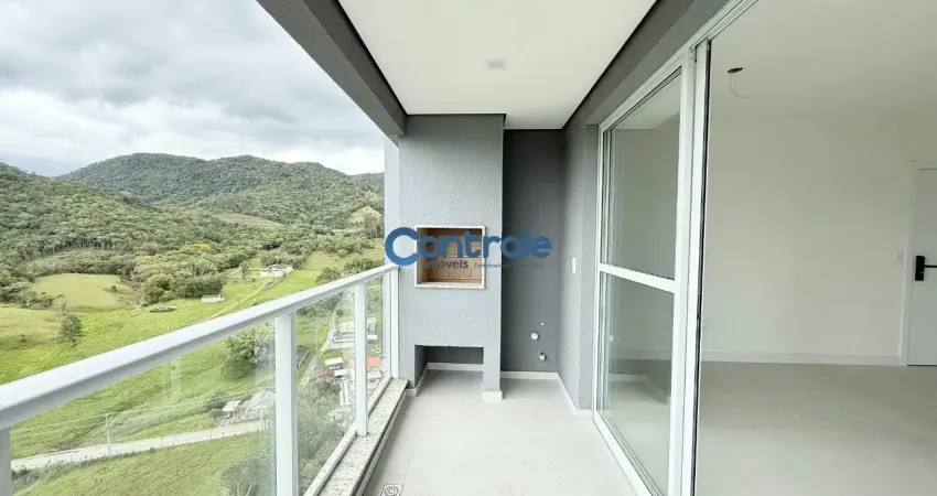 Apartamento de alto padrão na pedra branca. ampla visão panorâmica da região e excelente lugar para morar