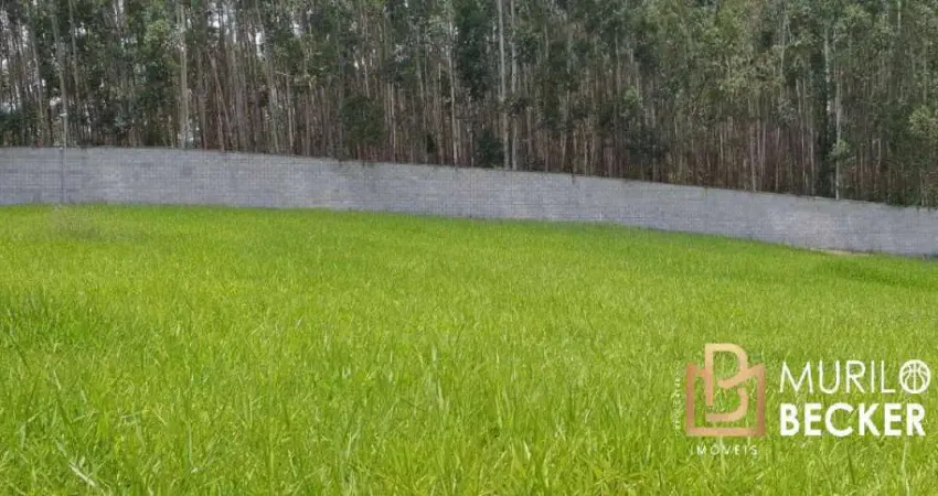 Terreno em condomínio fechado, 1000 metros, a venda no Centro de PARAIBUNA