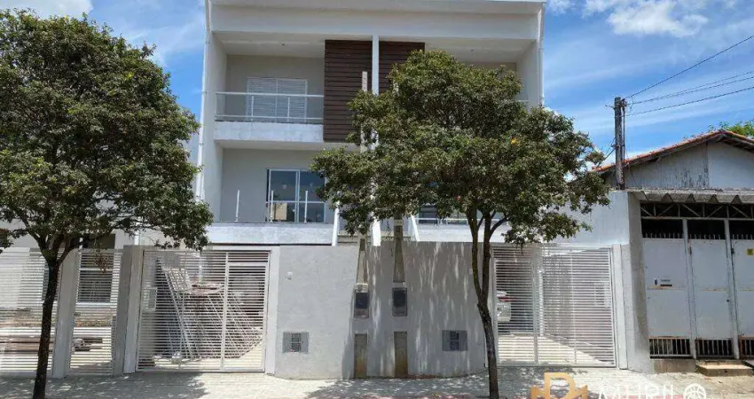 Sobrado Novo com 3 Dormitórios - Jardim das Indústrias -
