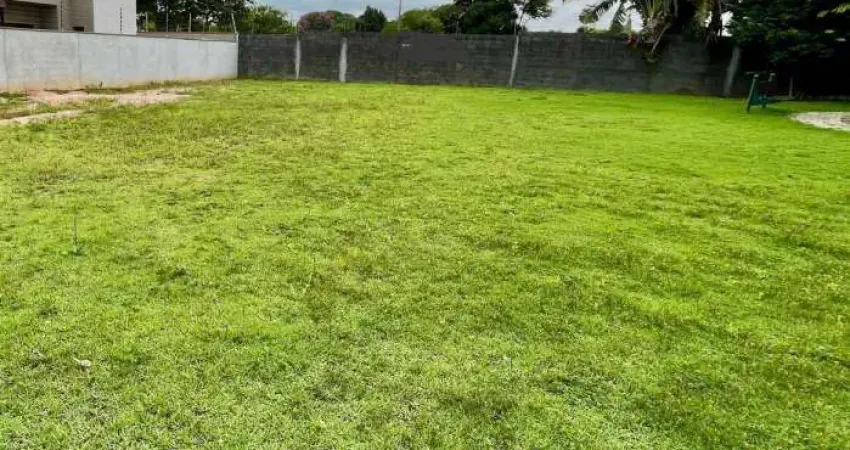Terreno Plano à venda, 555 m² - Condomínio no Bairro Urbanova