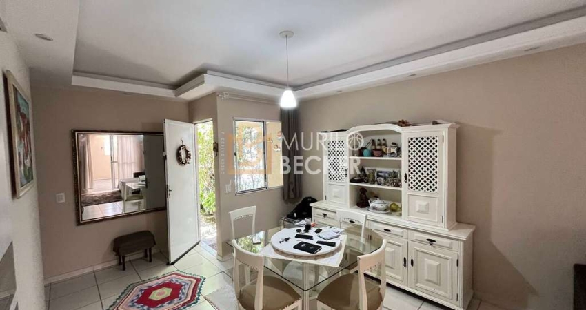 Casa em condomínio 3 quartos, sendo 1 suite, 90 metros, a venda