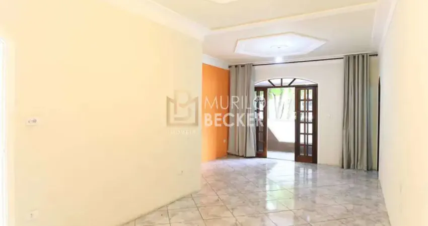 Casa 237m² - 03 quartos c/ 02 pontos comerciais à venda zona norte