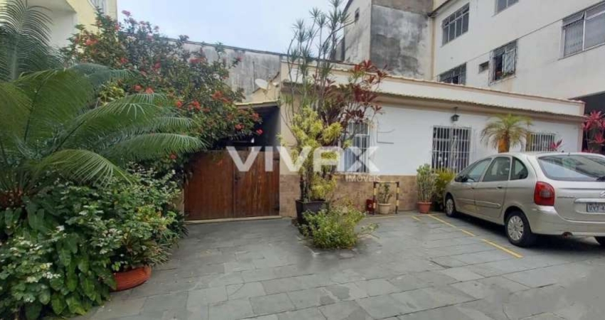 Casa em condomínio fechado com 3 quartos à venda na Rua Torres de Oliveira, Piedade, Rio de Janeiro