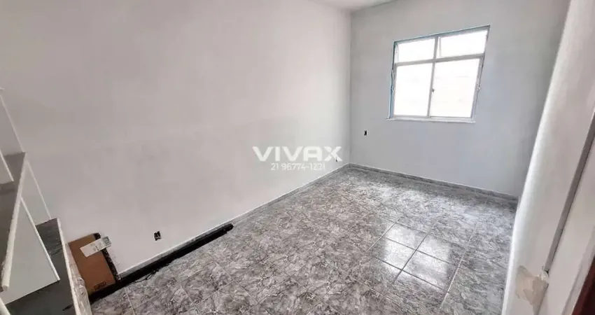 Sala comercial para alugar na Rua José Vicente, Grajaú, Rio de Janeiro
