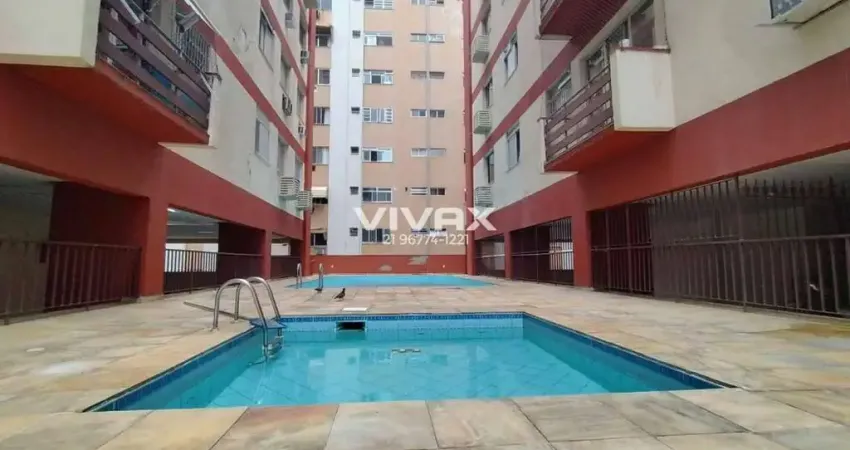 Cobertura com 3 quartos para alugar na Rua Aquidabã, Méier, Rio de Janeiro