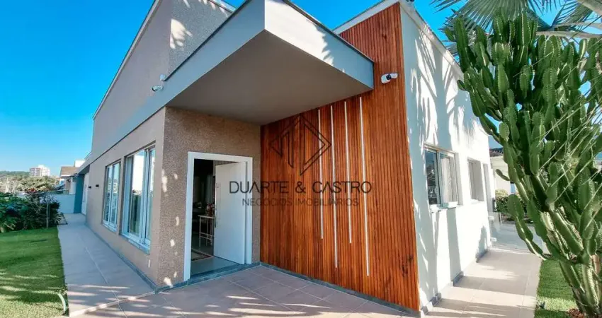 Casa Térrea com 4 dormitórios a 750 metros do Passeio Pedra Branca